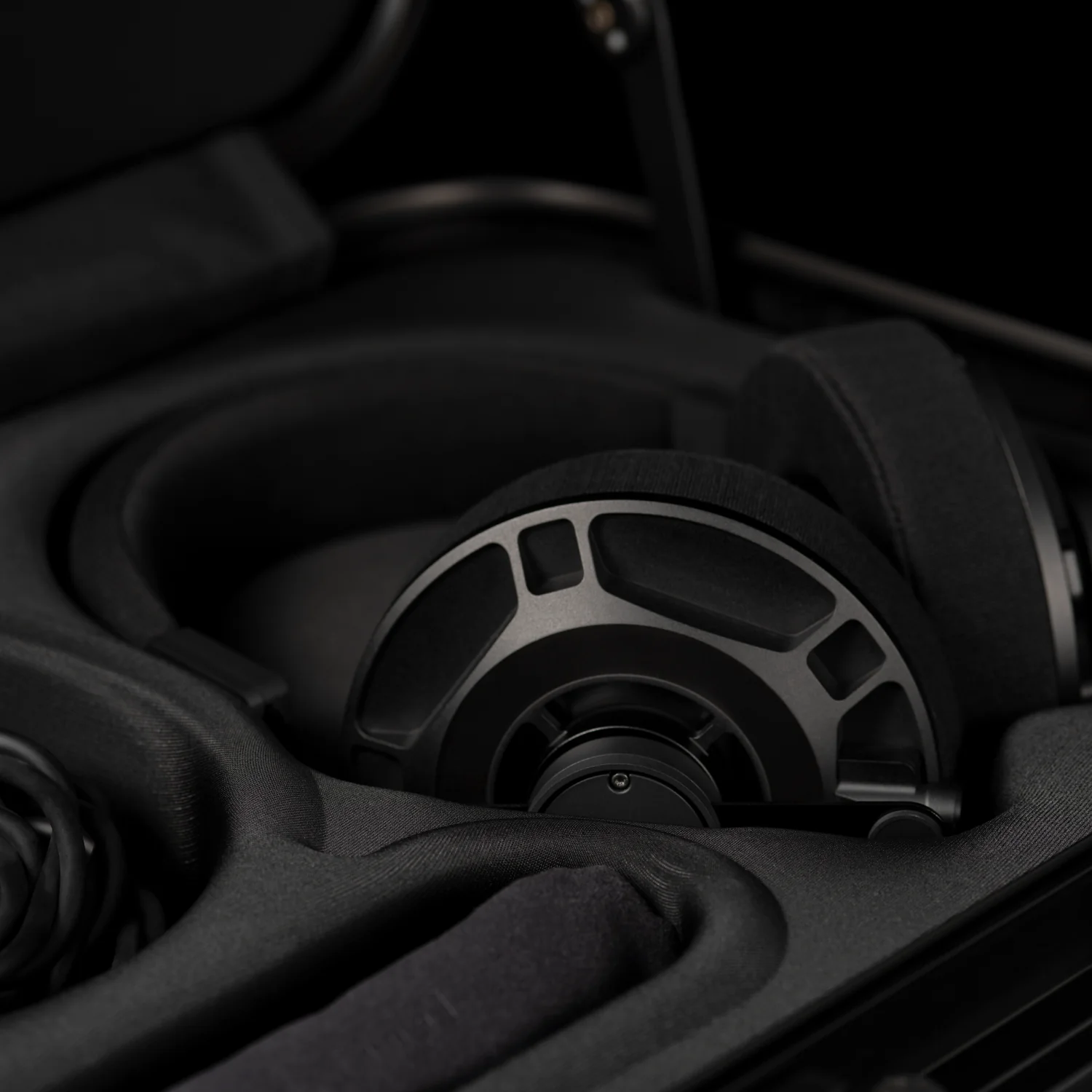 Final Audio D7000 Semi-Open Planar Magnetic Headphones