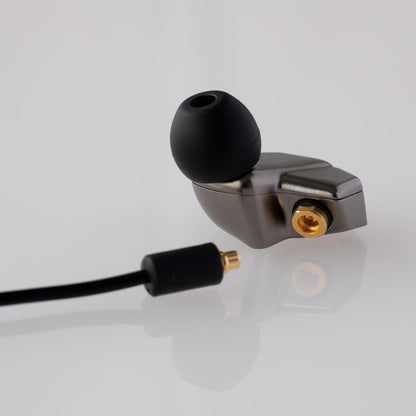 Final Audio B2 Single BA Driver Earphones (+free Glow-in-the-Dark tips)